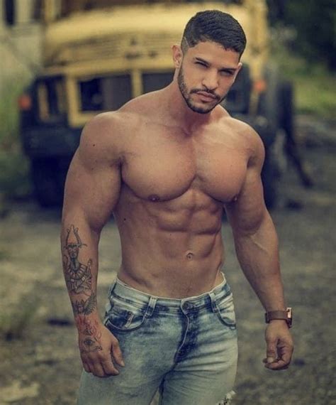 Muscle Men Gay Porn Videos 